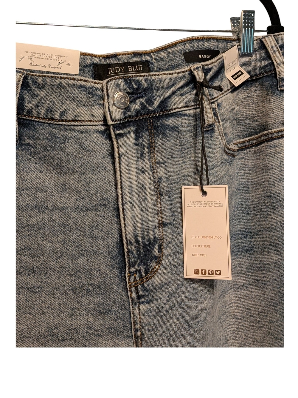 Judy Blue Women's Wide-Leg Washed Blue Jeans - Picture 5 of 10